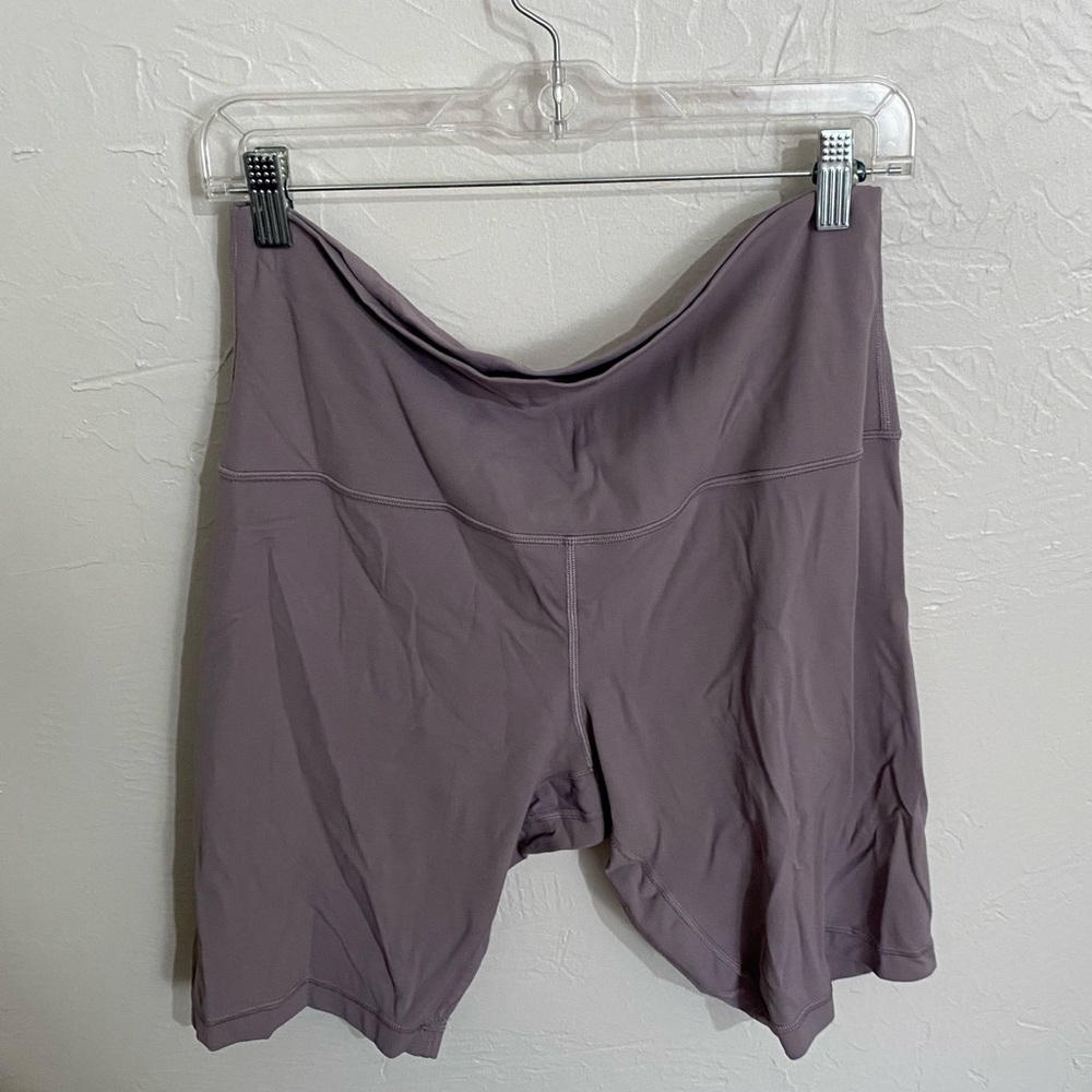 Lululemon Align 10” Short in lavender